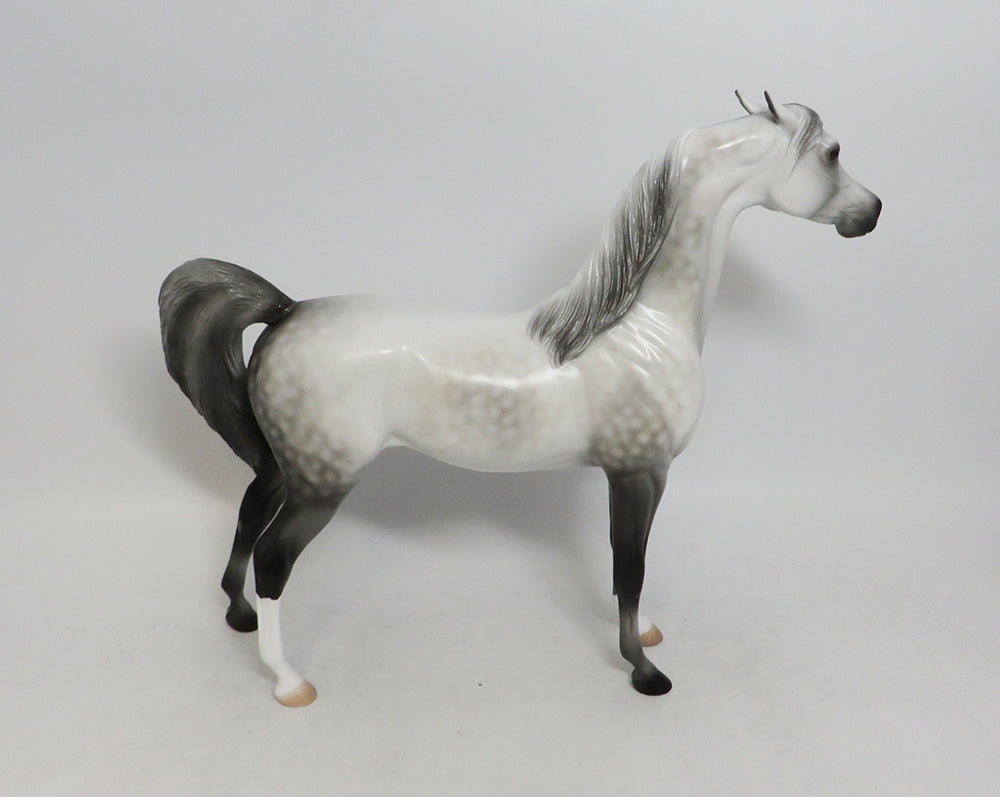HULETT-OOAK DAPPLE GREY ARABIAN MODEL HORSE 10/12/18