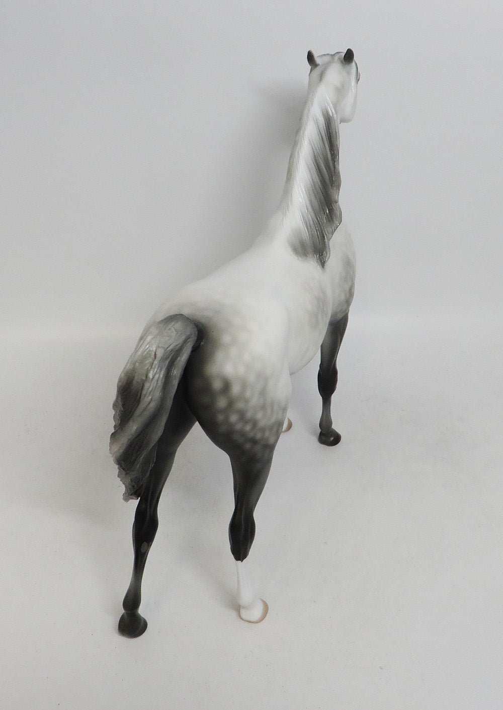 HULETT-OOAK DAPPLE GREY ARABIAN MODEL HORSE 10/12/18