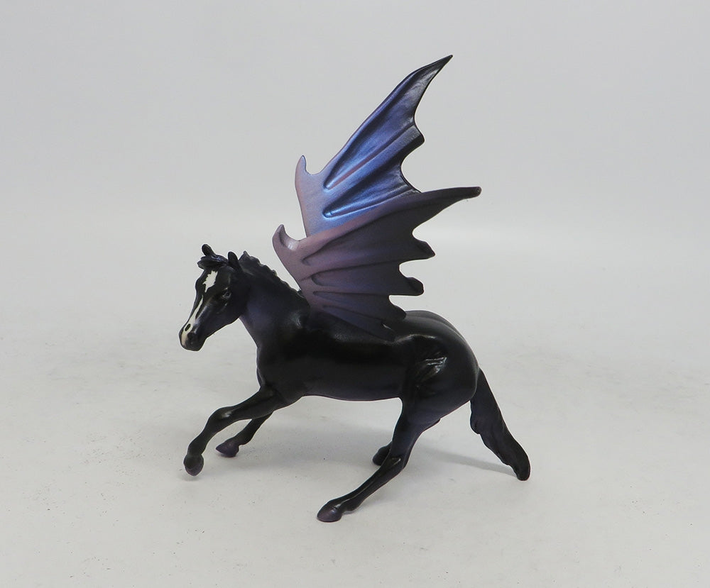 PURPLE PUNK- OOAK DECORATOR CUTTER BAT CHIP MM 18