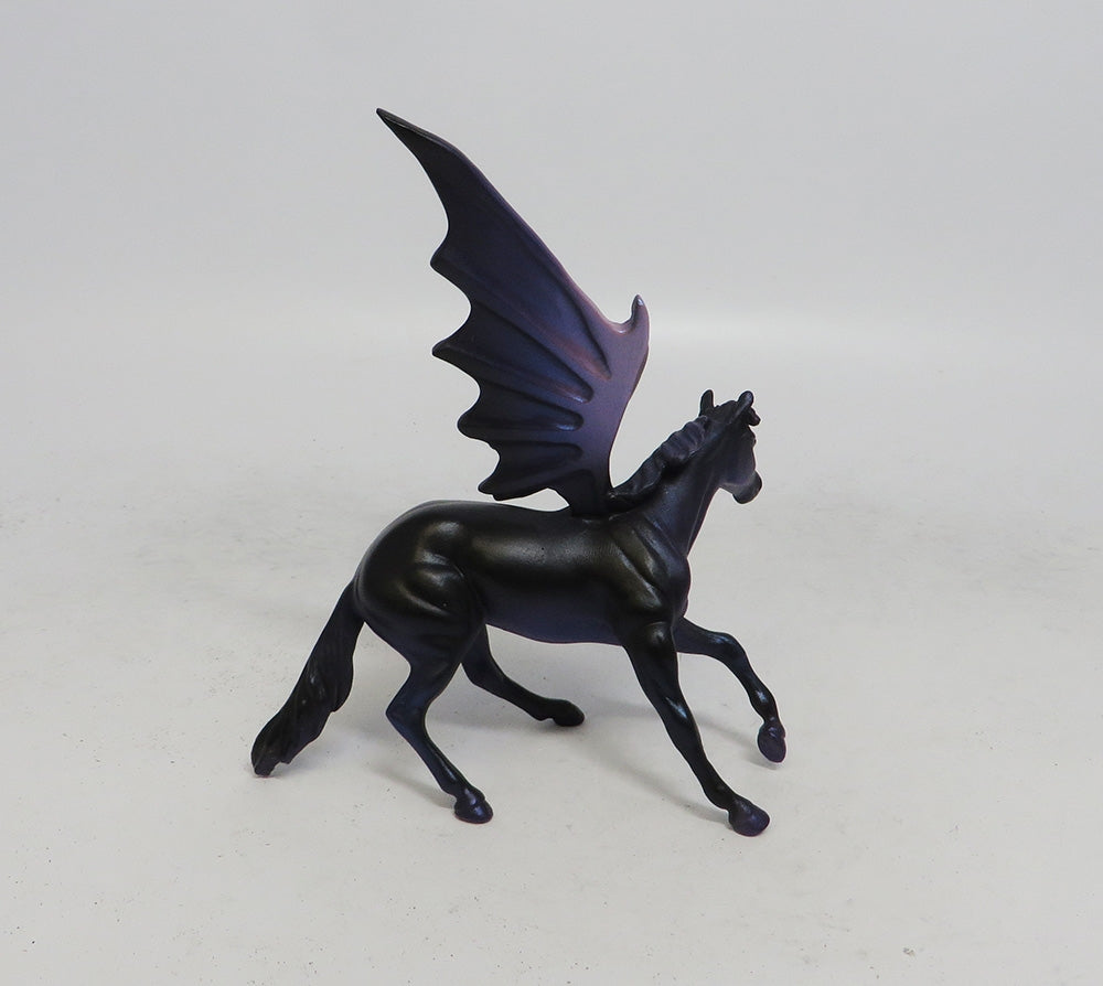 PURPLE PUNK- OOAK DECORATOR CUTTER BAT CHIP MM 18