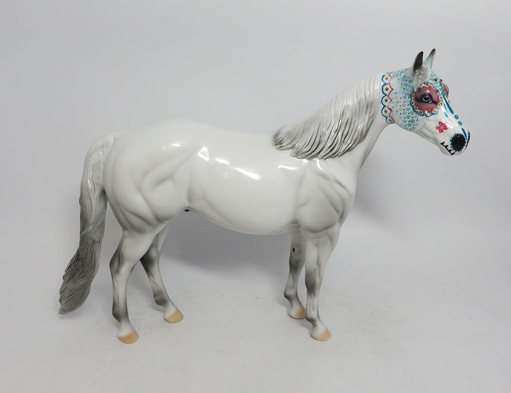 OBSIDIAN- OOAK GREY SUGAR SKULL WITH JEWEL ISH MODEL HORSE BY DAWN QUICK MM 2018