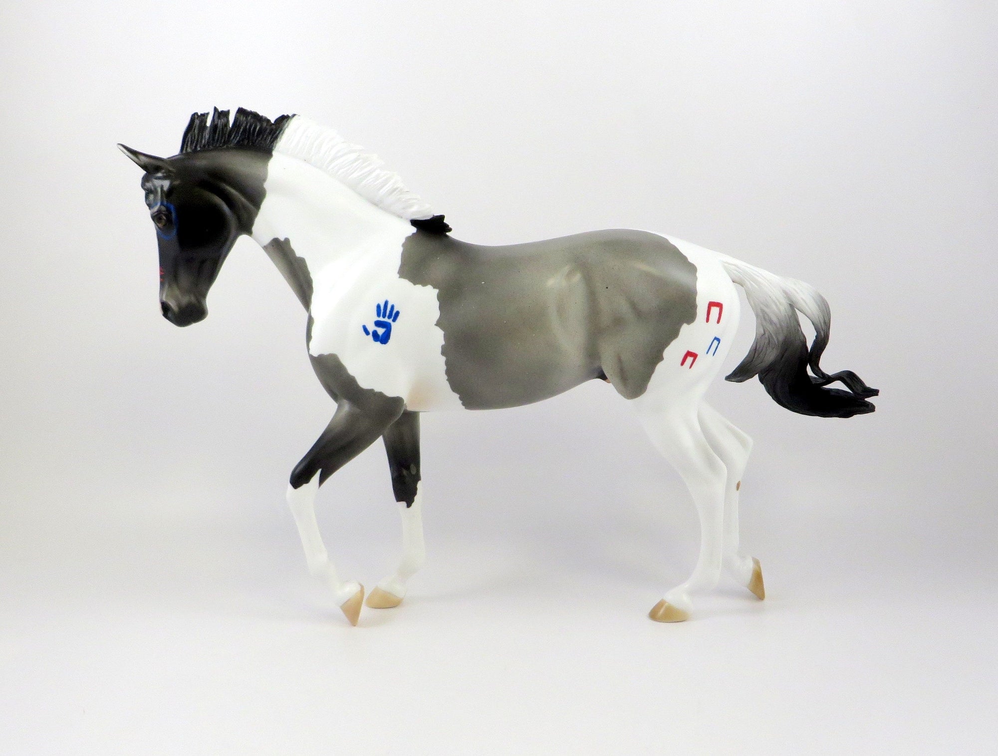 TABOO TRAIL - OOAK BLUE ROAN TOBIANO WITH WAR PAINT THOROUGHBRED MODEL HORSE BY AUDREY DIXON 6/27/19