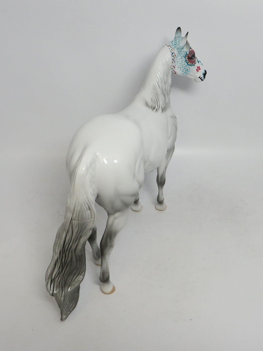 OBSIDIAN- OOAK GREY SUGAR SKULL WITH JEWEL ISH MODEL HORSE BY DAWN QUICK MM 2018