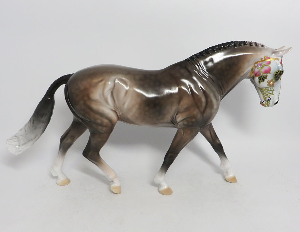 LYCIDAS- OOAK ROSE GREY SUGAR SKULL IRISH DRAFT  WITH JEWELS HORSE MODEL MM 2018