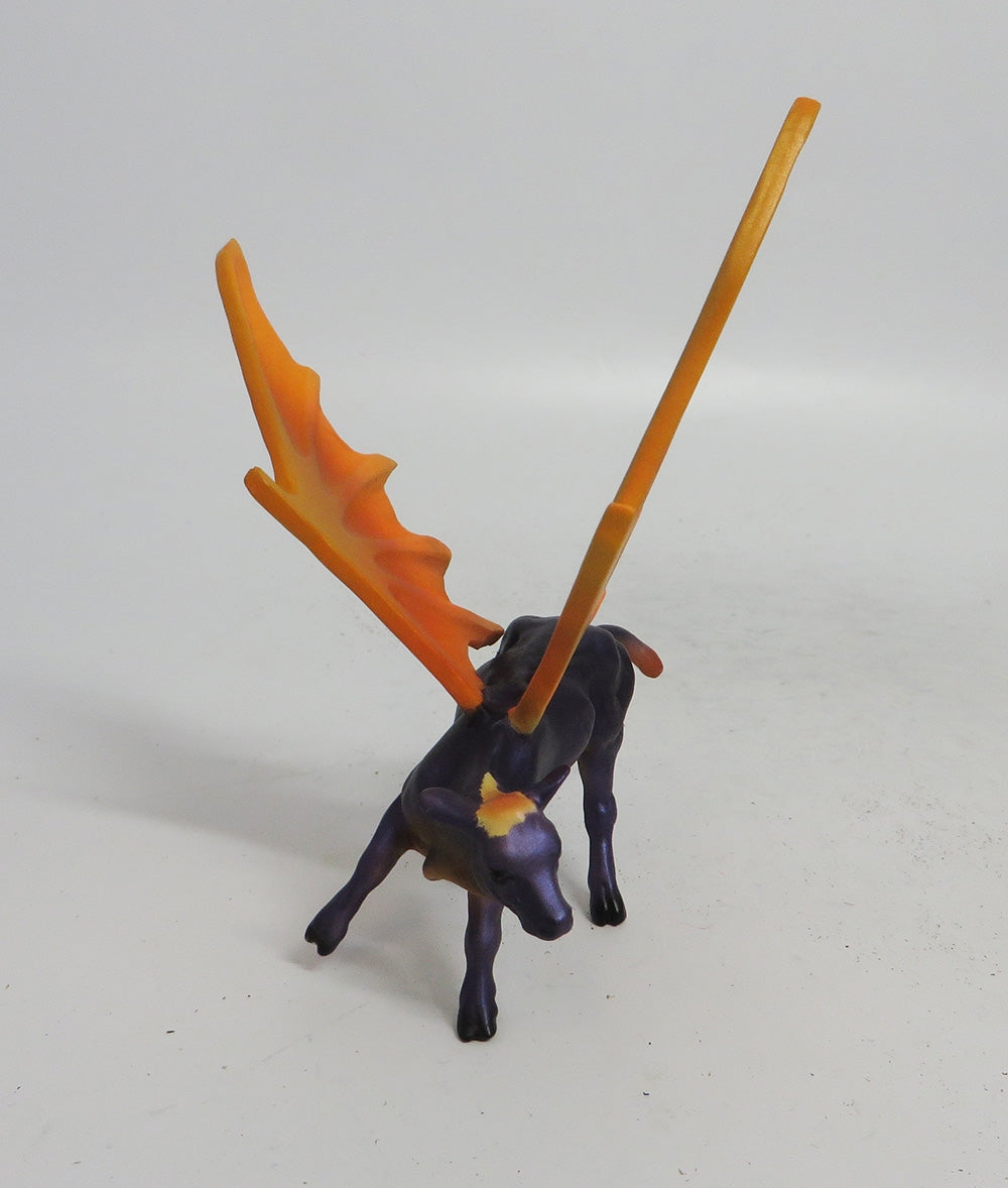 DAVINA- OOAK COW BAT CHIP DECORATOR MM 18