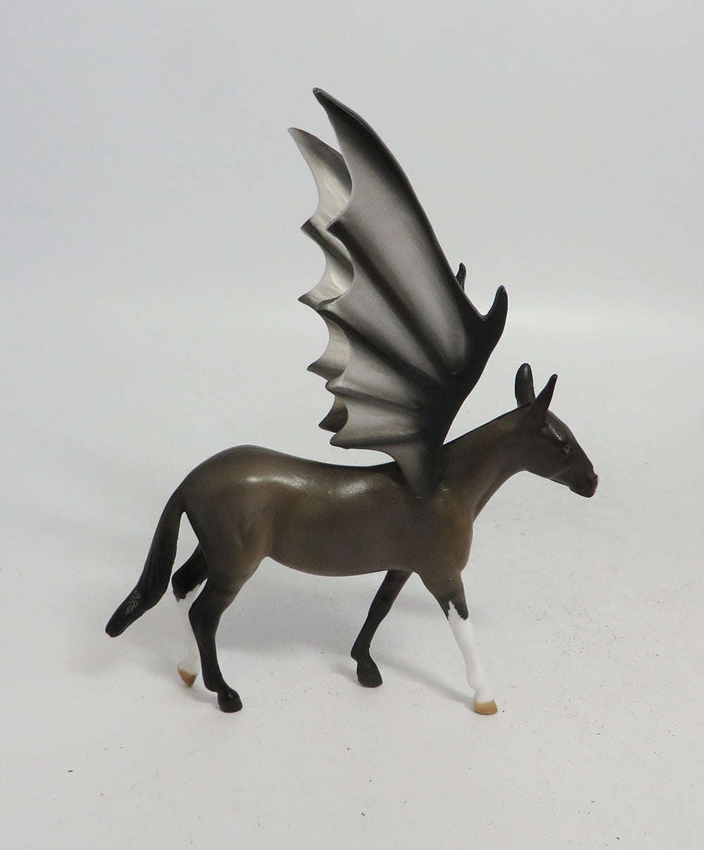 ELENA GILB- OOAK MULE BAT CHIP DECORATOR MM 18