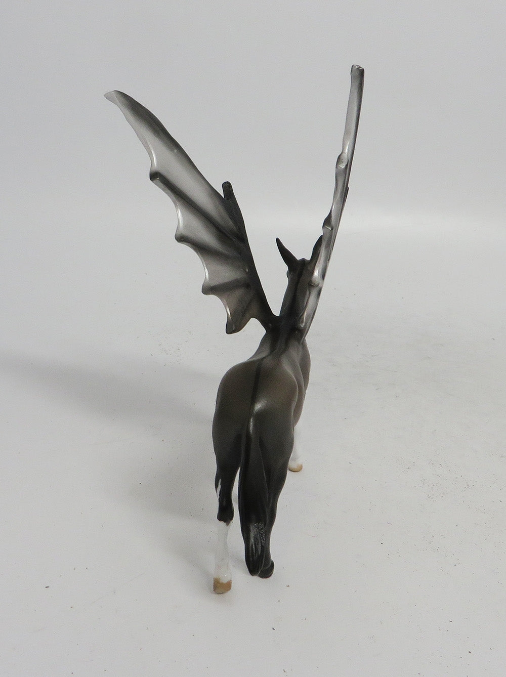 ELENA GILB- OOAK MULE BAT CHIP DECORATOR MM 18