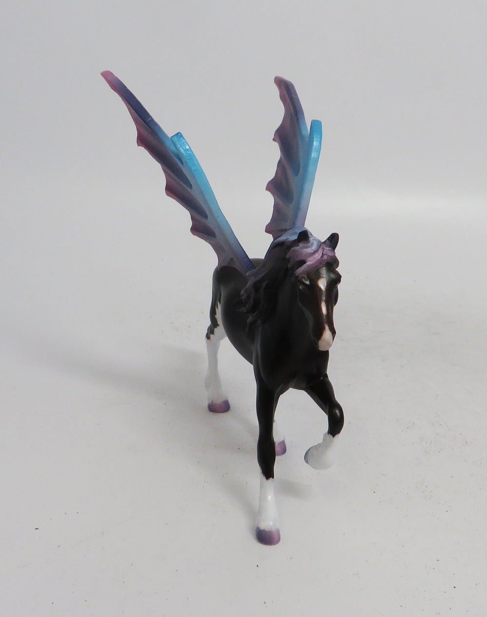 CANDY CLOUDS- OOAK  FRESIAN BAT CHIP DECORATOR MM 18