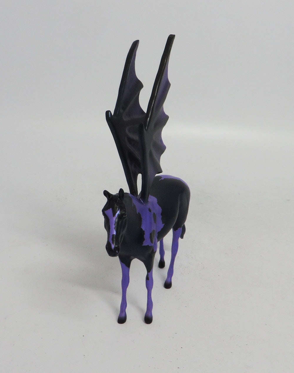 ABSINTHE- OOAK STOCK BAT CHIP DECORATOR MM 18