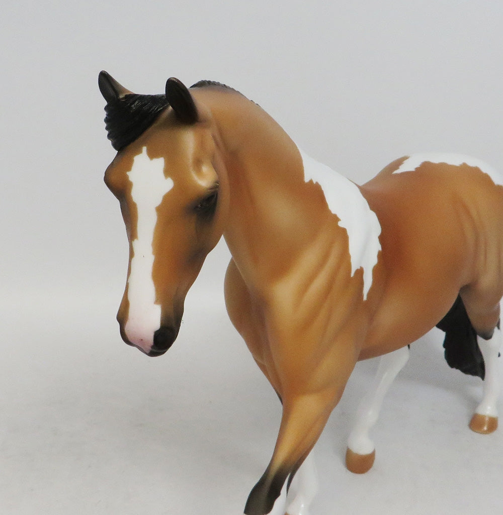 TANSLEY TOBIANO- LE-10- NC BUCKSKIN TOBIANO PONY MODEL MM 18