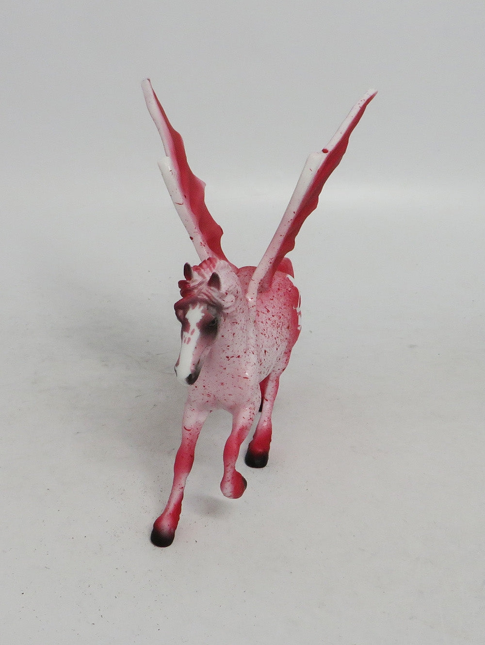 LESTAT- OOAK FRESIAN BAT CHIP DECORATOR MM 18