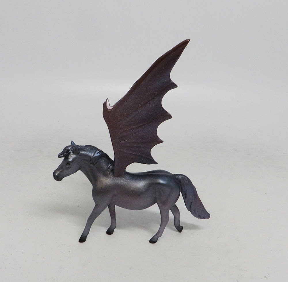 CLAUDIA- OOAK PONY BAT CHIP DECORATOR MM 18