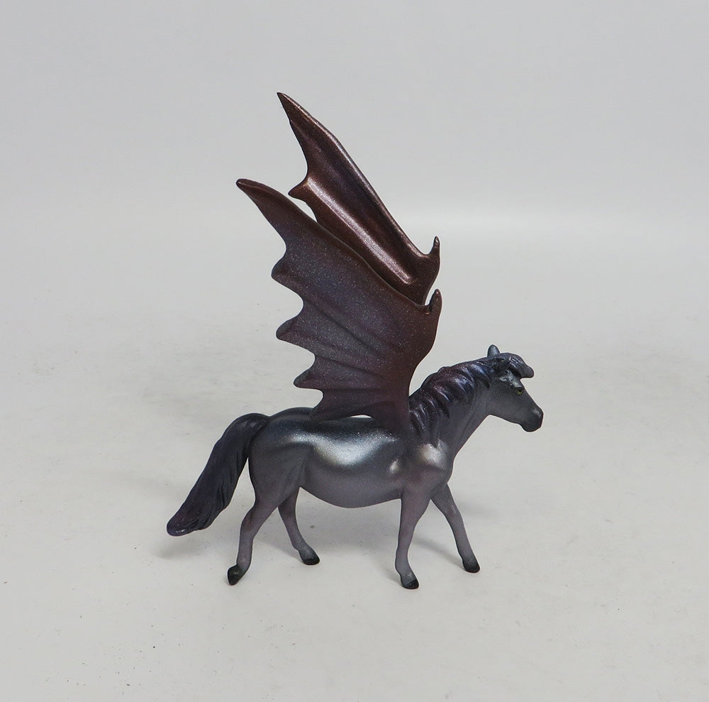 CLAUDIA- OOAK PONY BAT CHIP DECORATOR MM 18