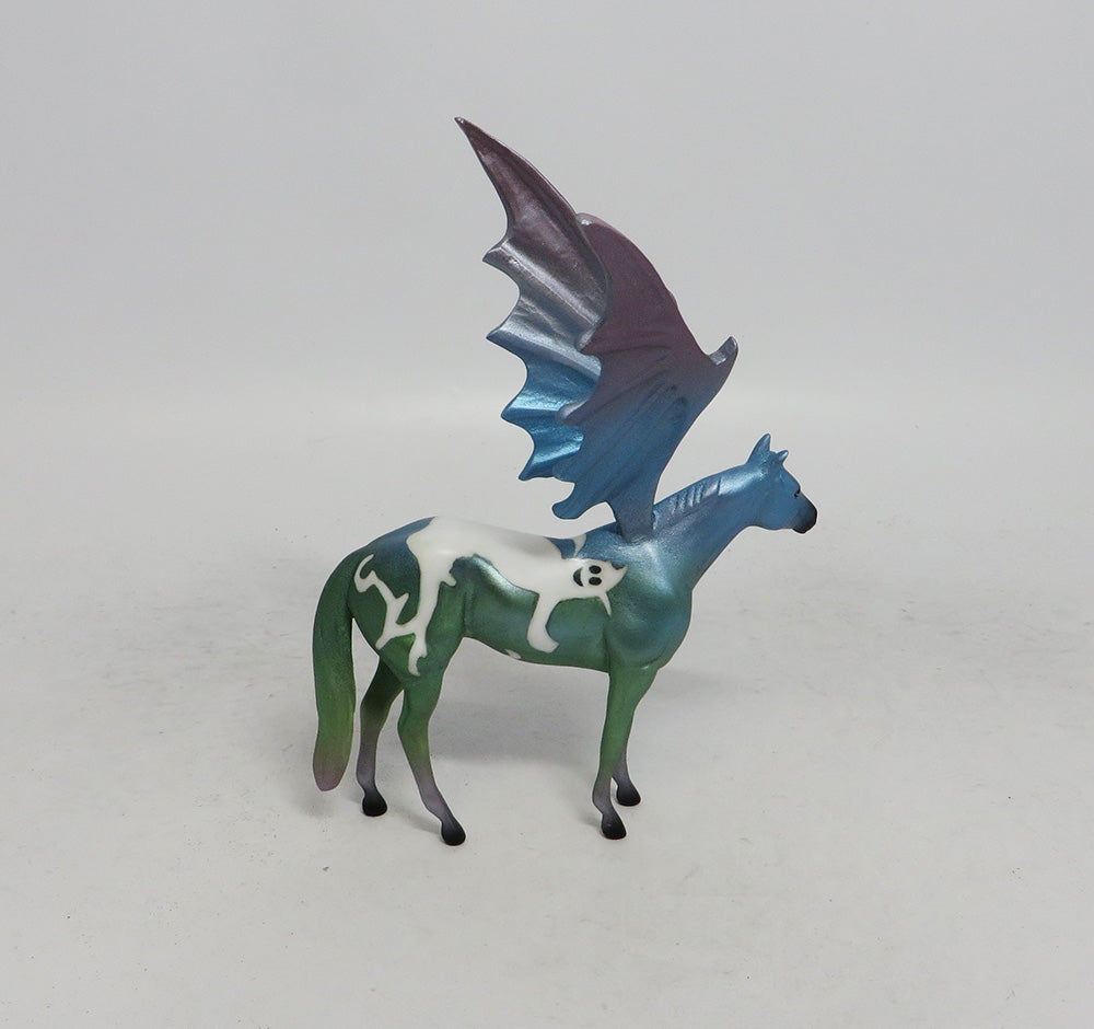 WES MAXFIELD- OOAK STOCK BAT CHIP DECORATOR BY SUE MARTIS MM 18