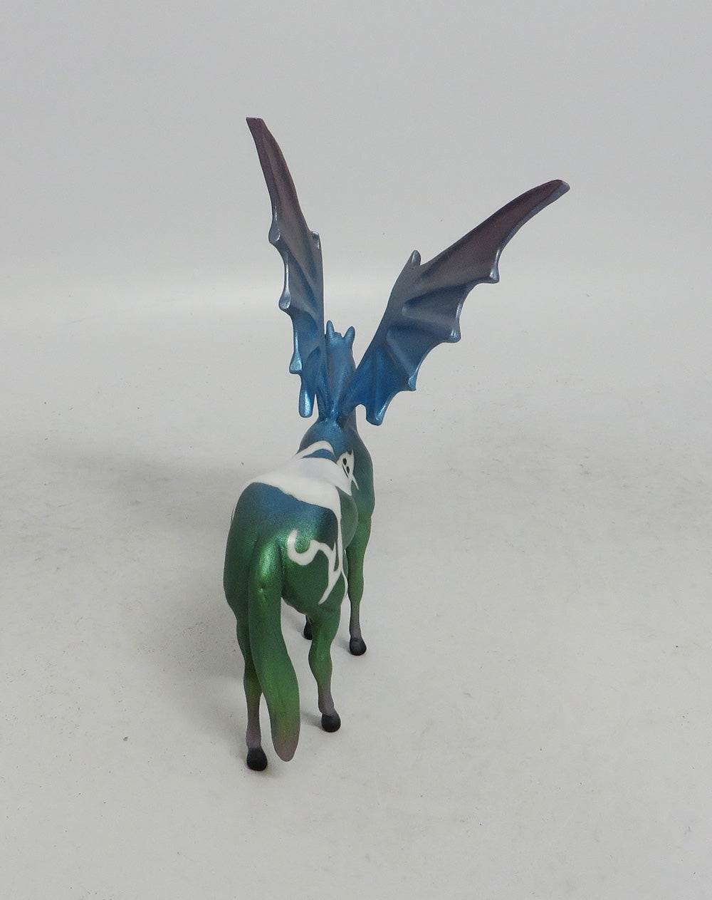 WES MAXFIELD- OOAK STOCK BAT CHIP DECORATOR BY SUE MARTIS MM 18