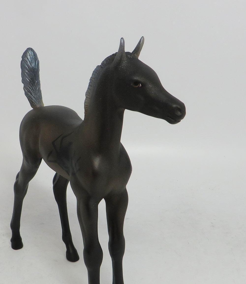 GHOSTLY- OOAK HOLIDAY DECORATOR WHS 2018