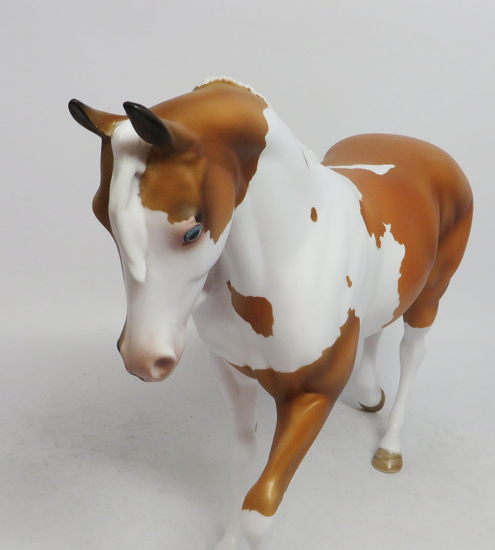 REAPER- LE-3 THOROUGHBRED PALMINO MODEL HORSE 2018