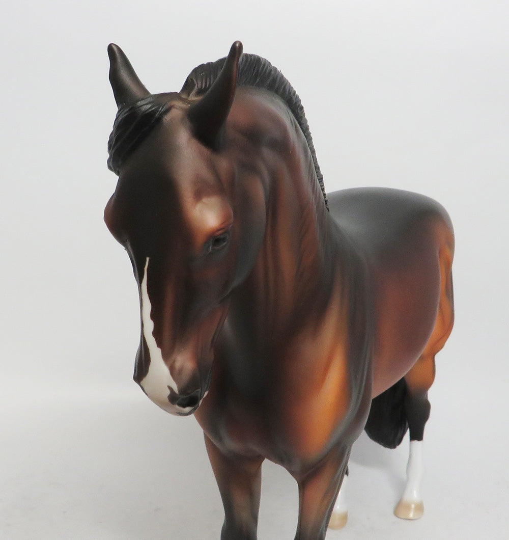 BAYLOR-OOAK BAY ANDALUSIAN MODEL HORSE MM 2018