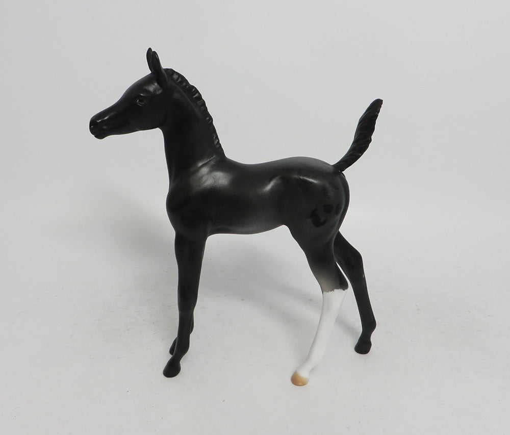 SPOOKY - OOAK HOLIDAY DECORATOR WHS 2018