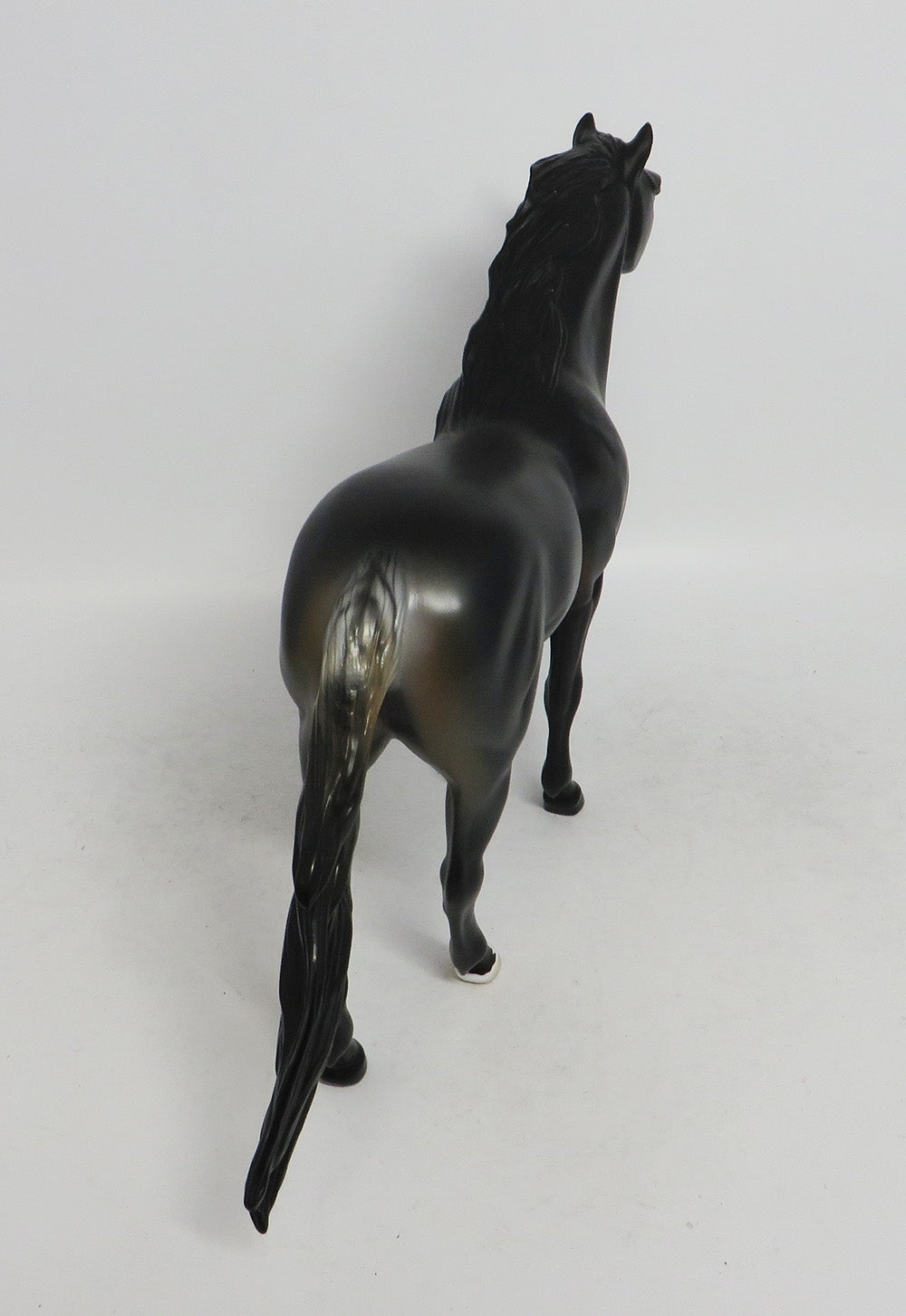 RANDY RIBICANO- LE-10 MODEL HORSE 2018