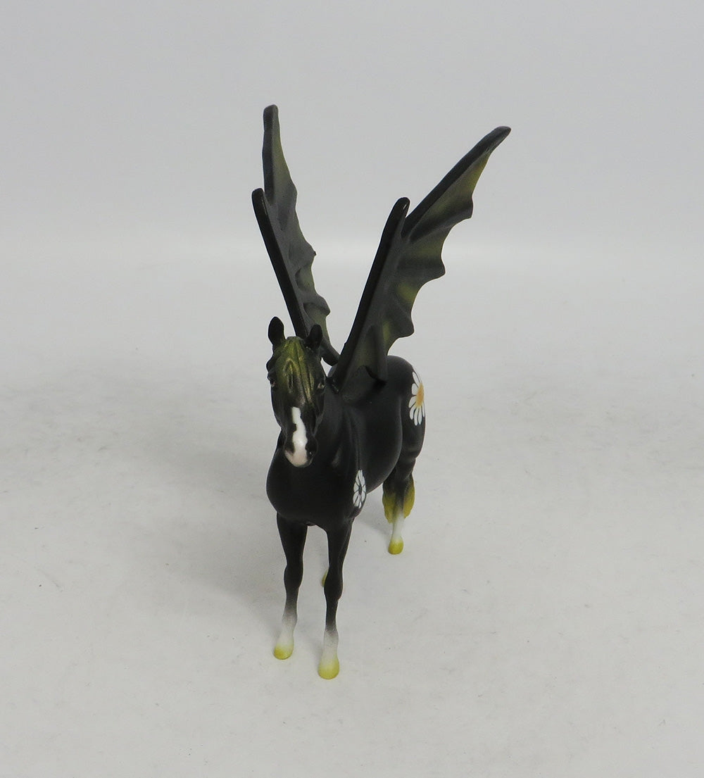 SUNNY - OOAK ANDY  BAT CHIP DECORATOR MM 18