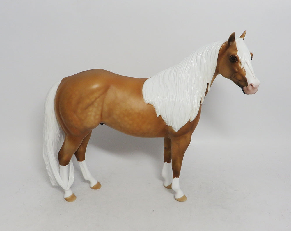 PETER PALOMINO- LE-10 CUSTOM DAPPLED MODEL HORSE 2018