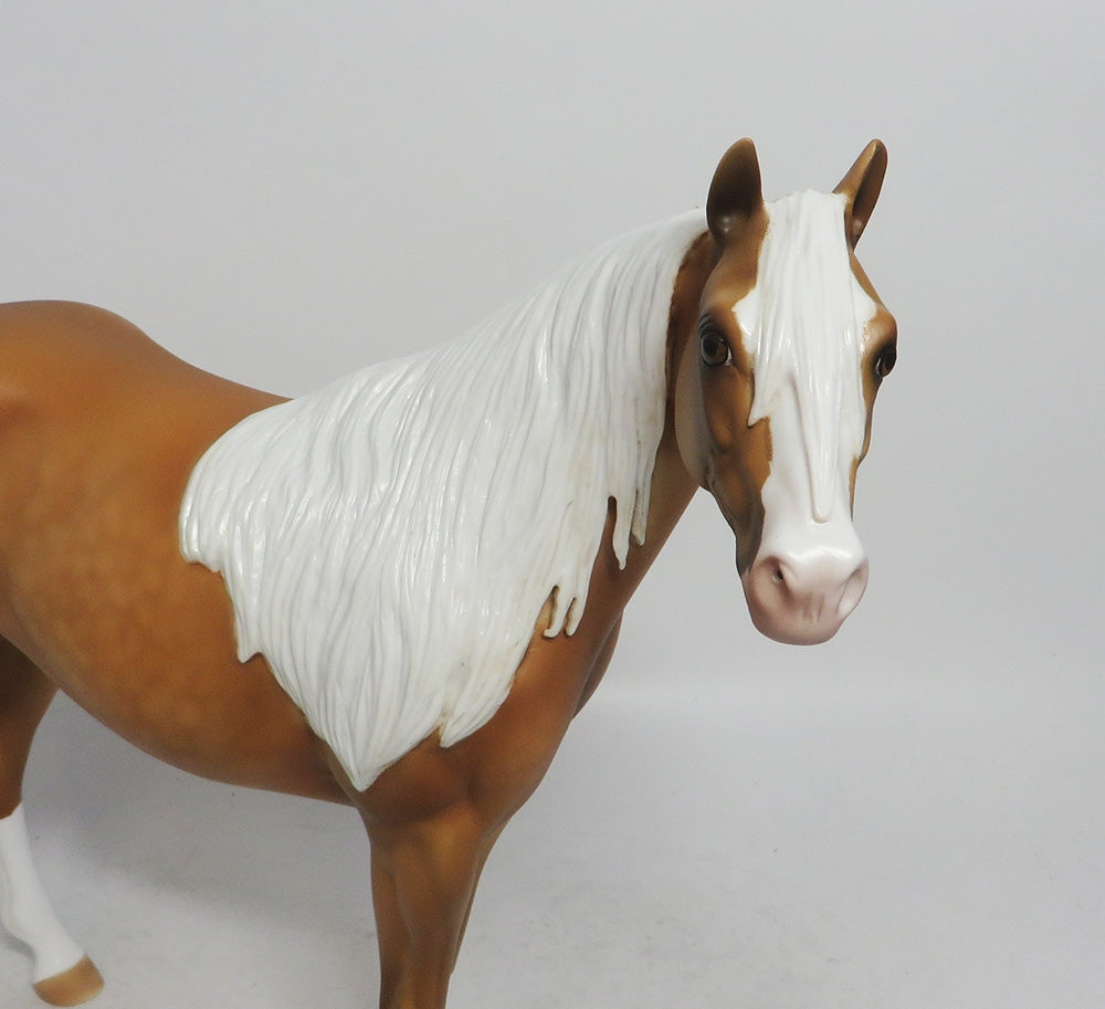 PETER PALOMINO- LE-10 CUSTOM DAPPLED MODEL HORSE 2018