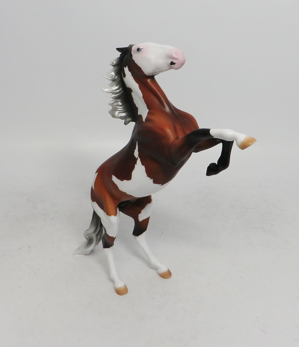 RAWENO- OOAK REARING PEBBLE BAY MODEL HORSE 2018