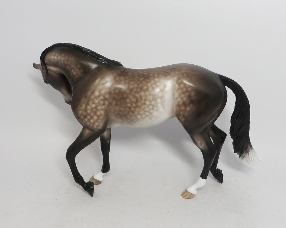 CRUIKSHANK-OOAK DAPPLE ROSE GREY THOROUGHBRED MODEL HORSE BY SHERYL LEISURE 11/2/18