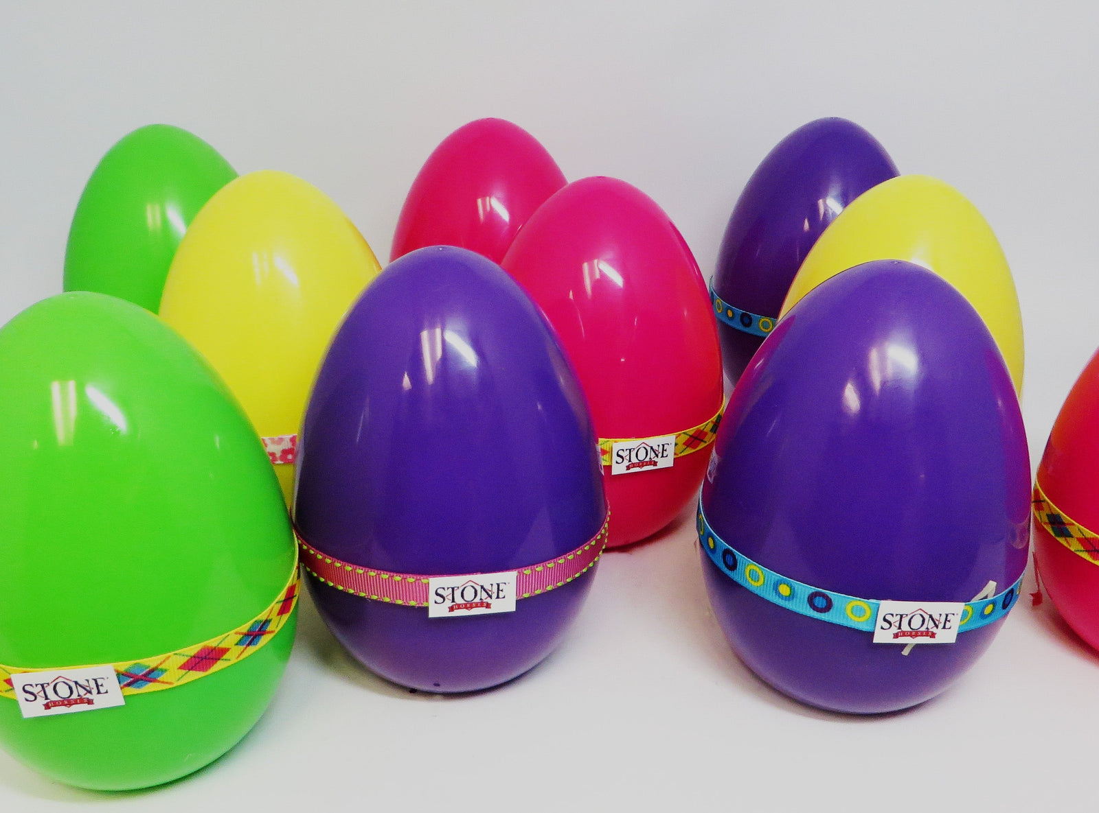 EASTER DECORATOR CHIP AND REGULAR COLORS  SURPRISE EGG 2019 PAINTED BY AMANDA HOSTETLER