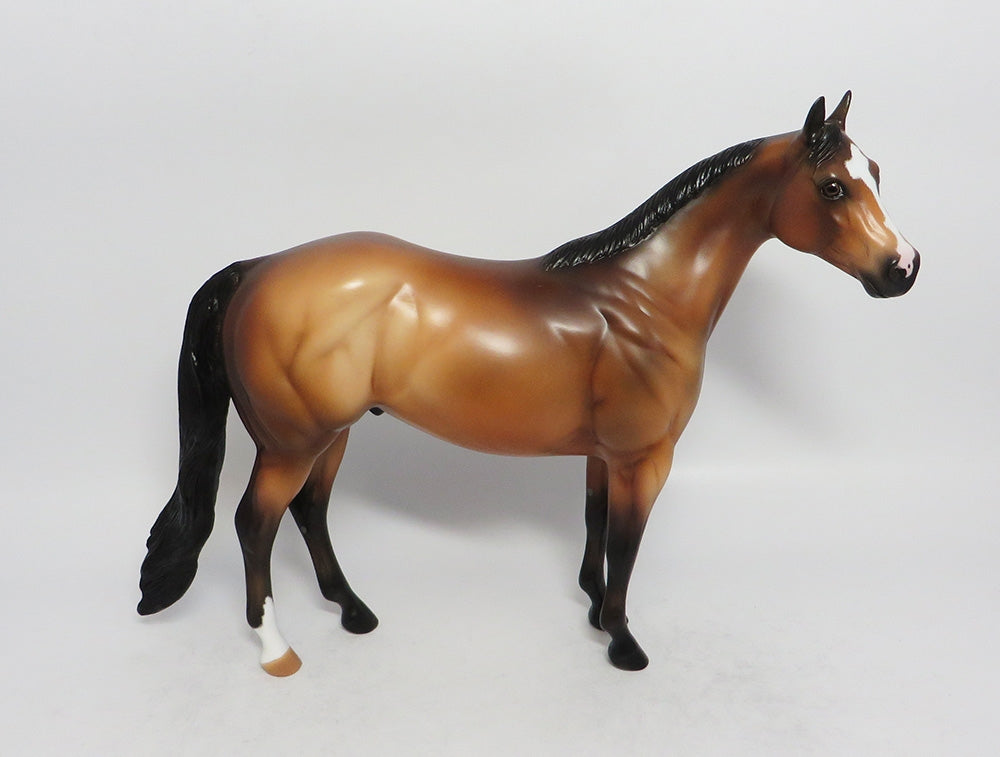 NO SHOW - OOAK BAY ISH MODEL HORSE