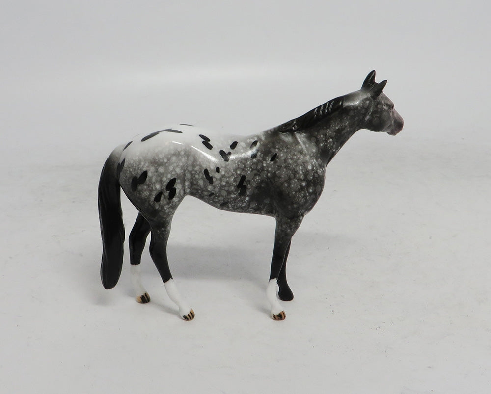 BLACK FRIDAY THANKFUL LE-3 BLACK FRIDAY STOCK HORSE CHIP BF 2018