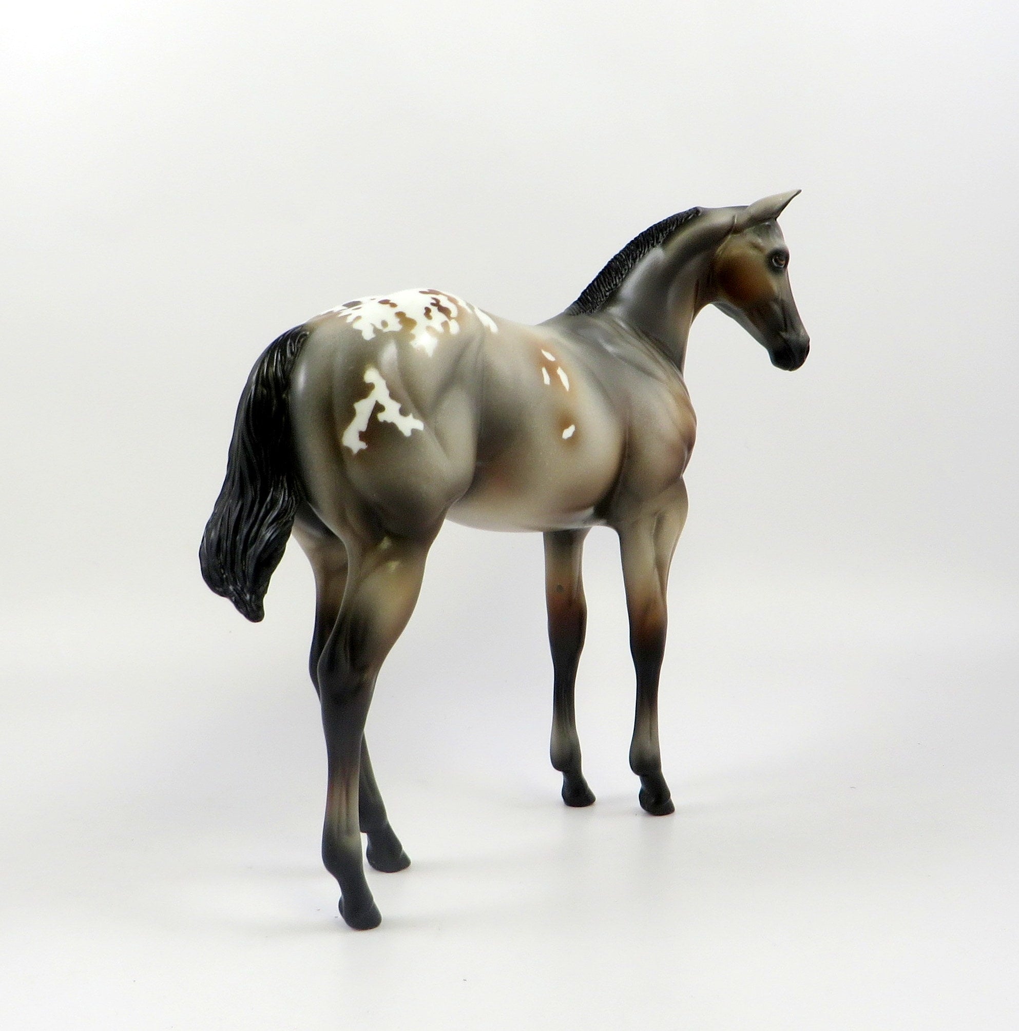 MYLIE-LE-4 BAY ROAN APPALOOSA WEANLING MODEL HORSE 7/22