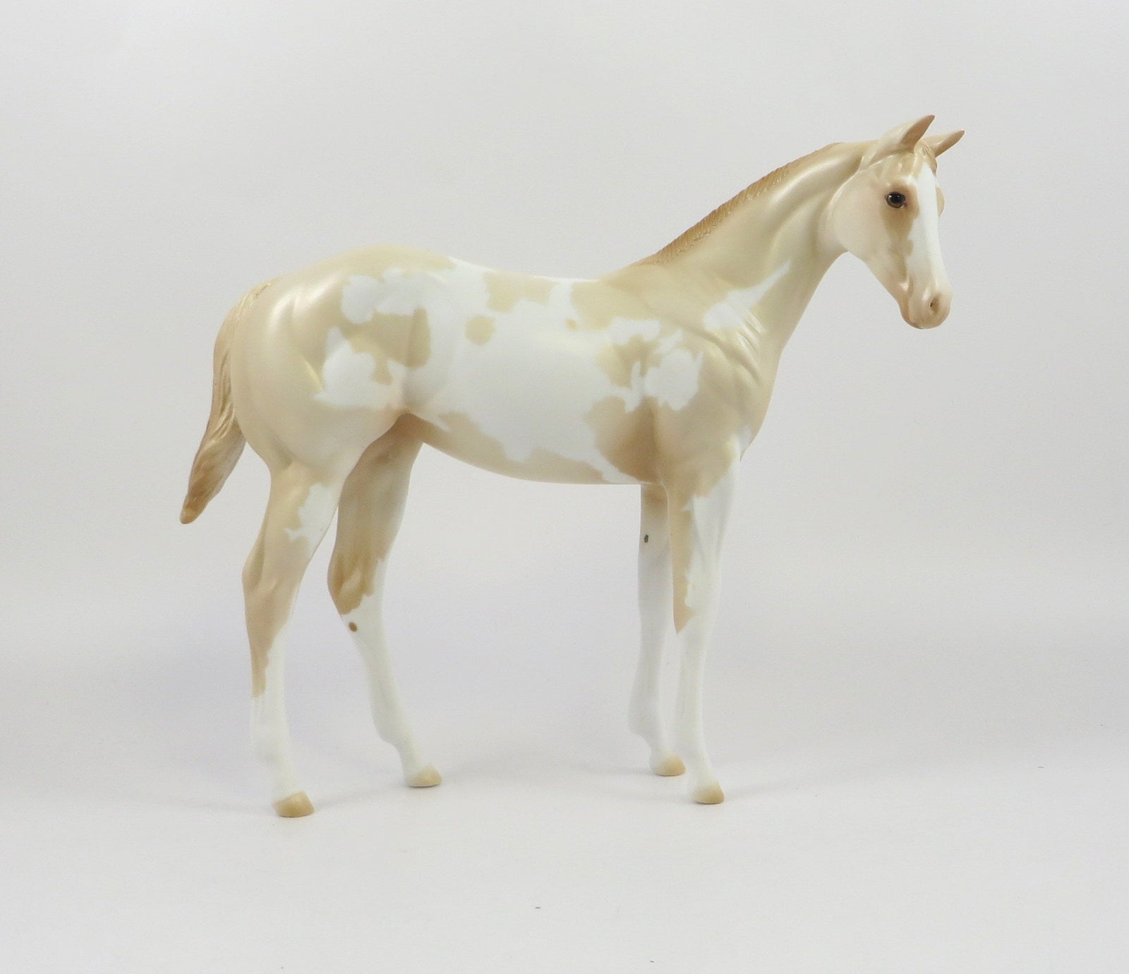 VOGUE-OOAK PERLINO OVERO WEANLING MODEL HORSE 7/22/19