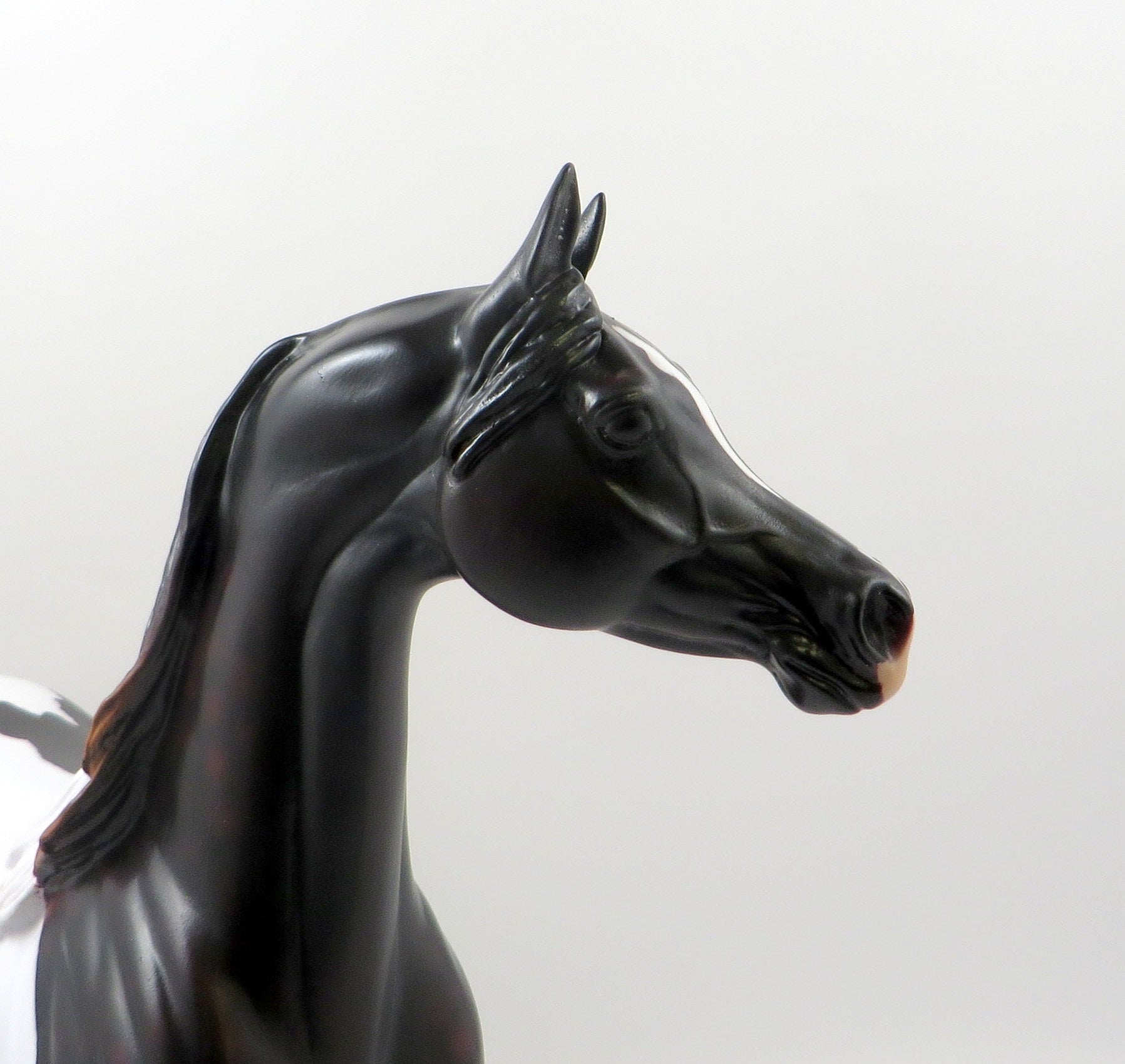 HOWLER-OOAK DAPPLE BLACK PAINT ARABIAN MODEL HORSE 7/23/19