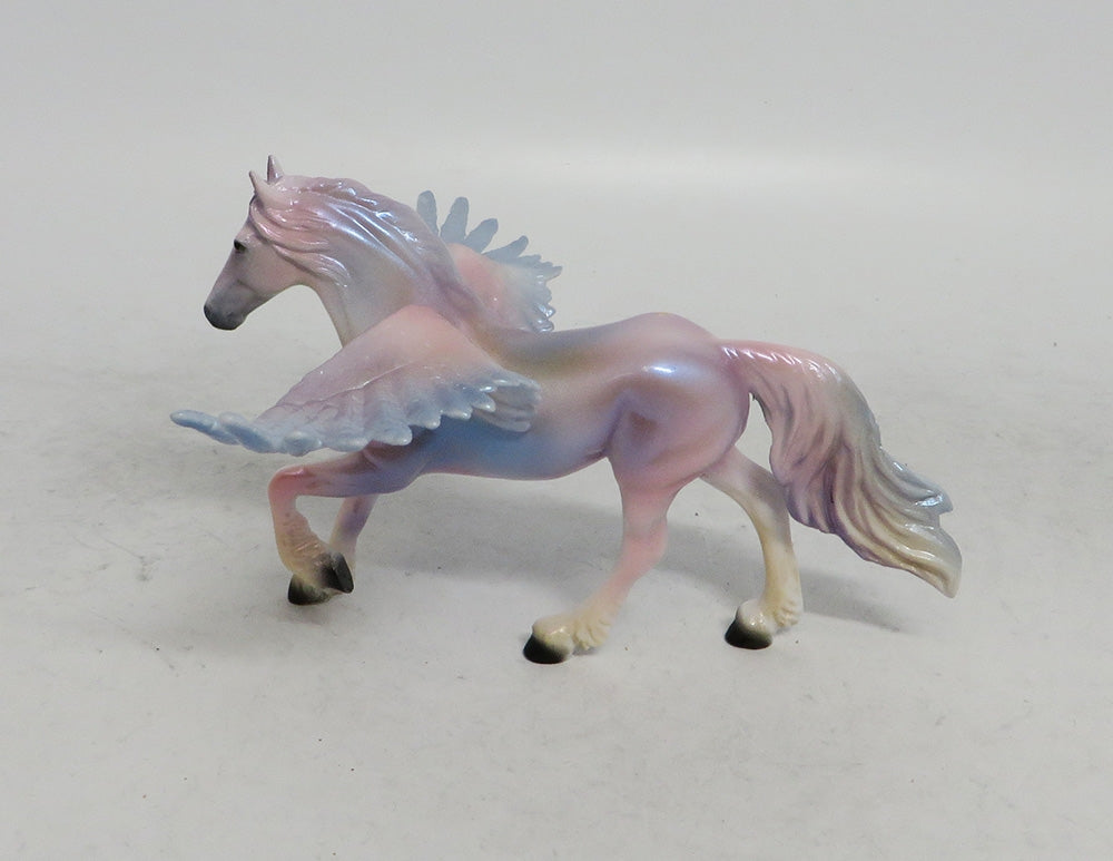 CHARITY - OOAK FRESIAN PEGA CHIP DECORATOR WHS 2018