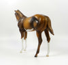 DROYN-OOAK CHESTNUT PAINT MODEL HORSE EQ 19