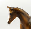 DROYN-OOAK CHESTNUT PAINT MODEL HORSE EQ 19