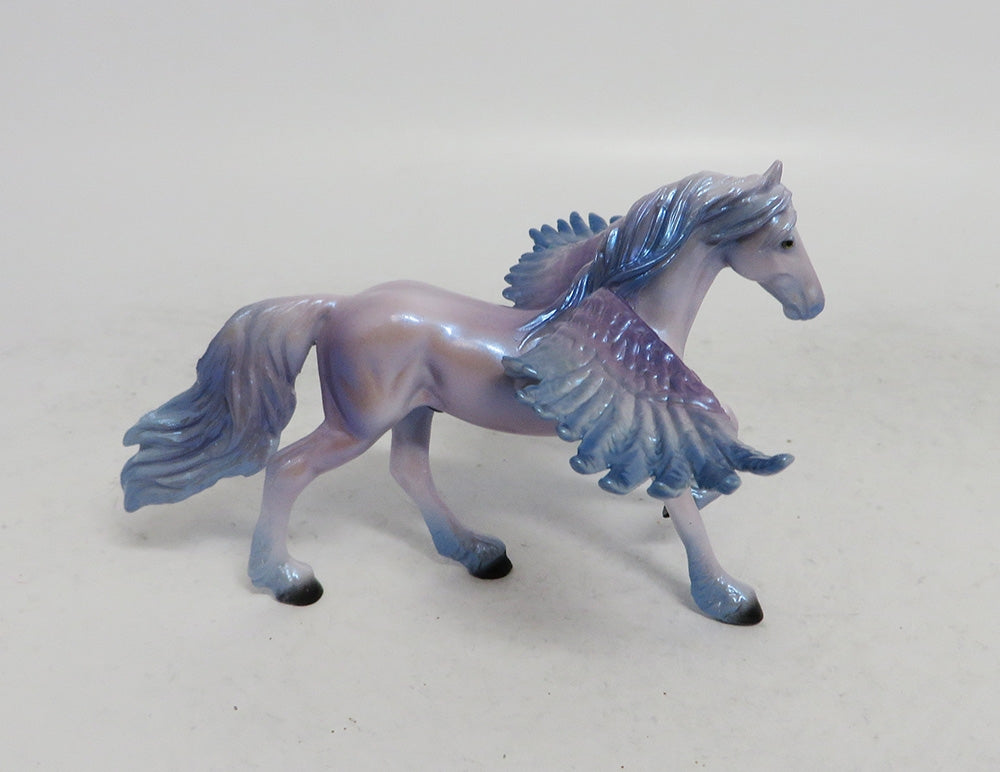 PURPLE HAZE - OOAK FRESIAN PEGA CHIP DECORATOR WHS 2018