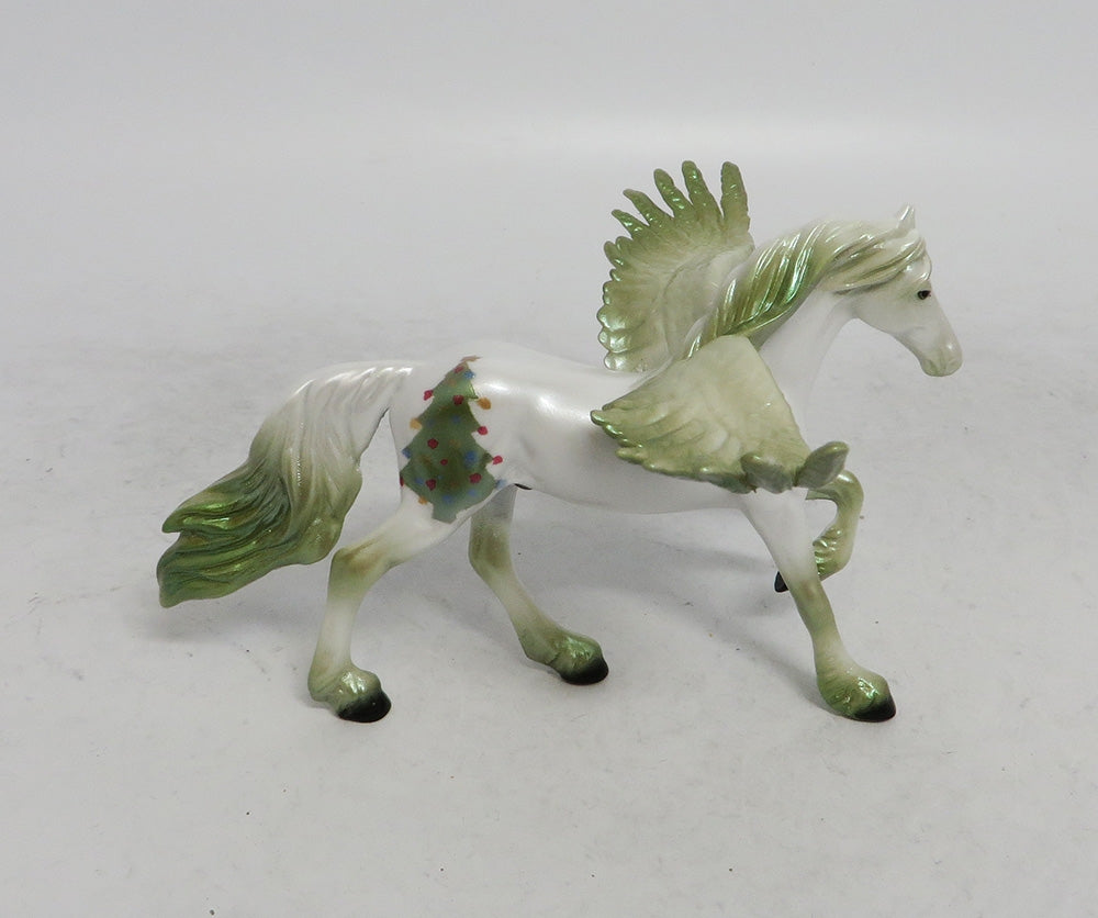 SEREN - OOAK FRESIAN PEGA CHIP DECORATOR WHS 2018