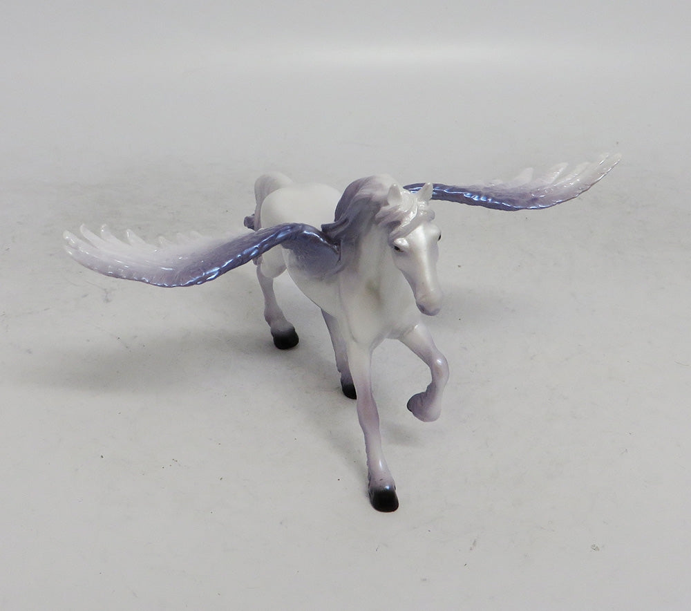 POWDER - OOAK FRESIAN PEGA CHIP DECORATOR WHS 2018