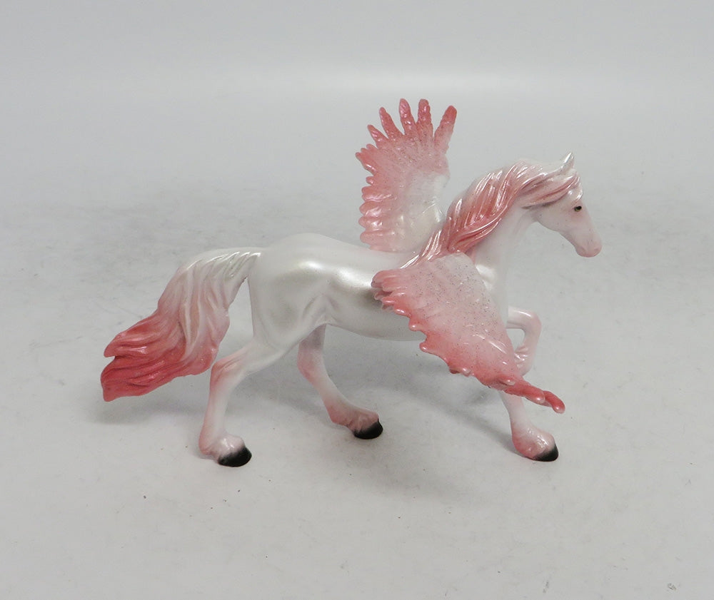 PINKY - OOAK PEGA CHIP DECORATOR WHS 2018