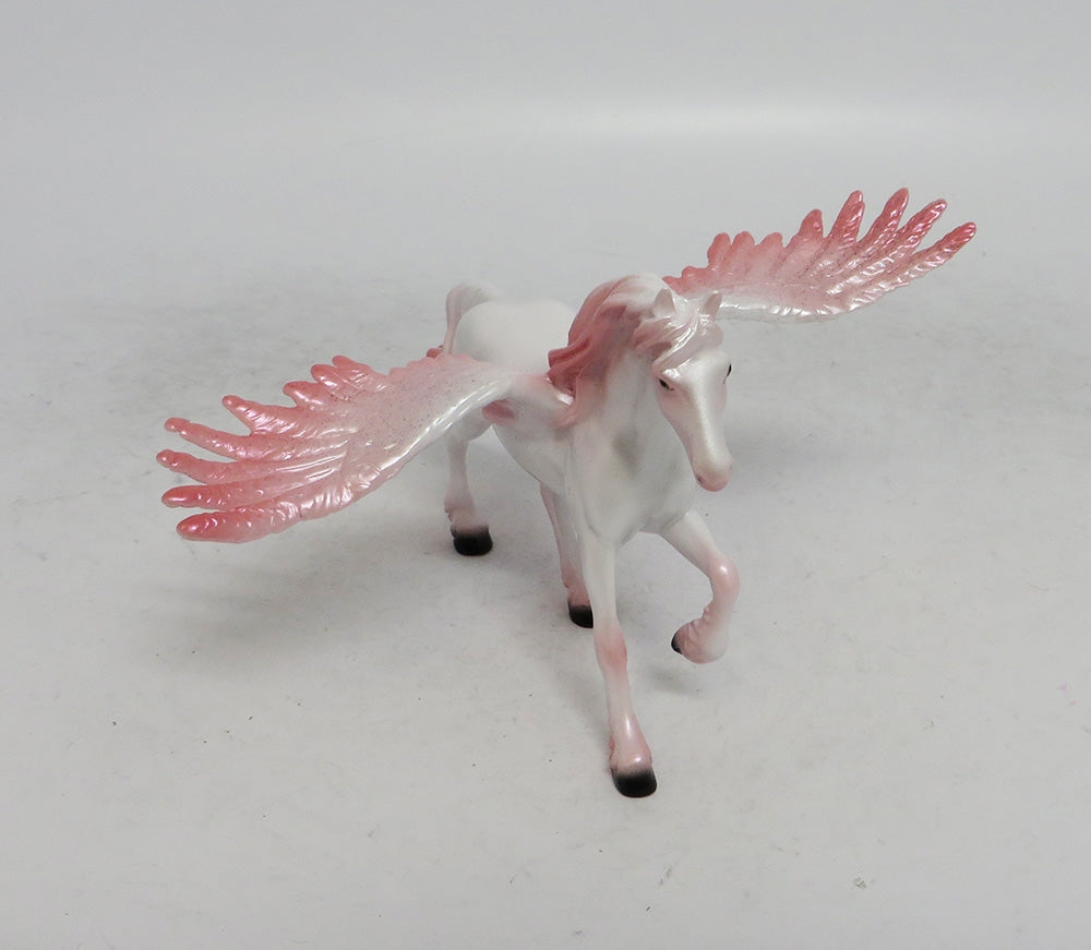 PINKY - OOAK PEGA CHIP DECORATOR WHS 2018