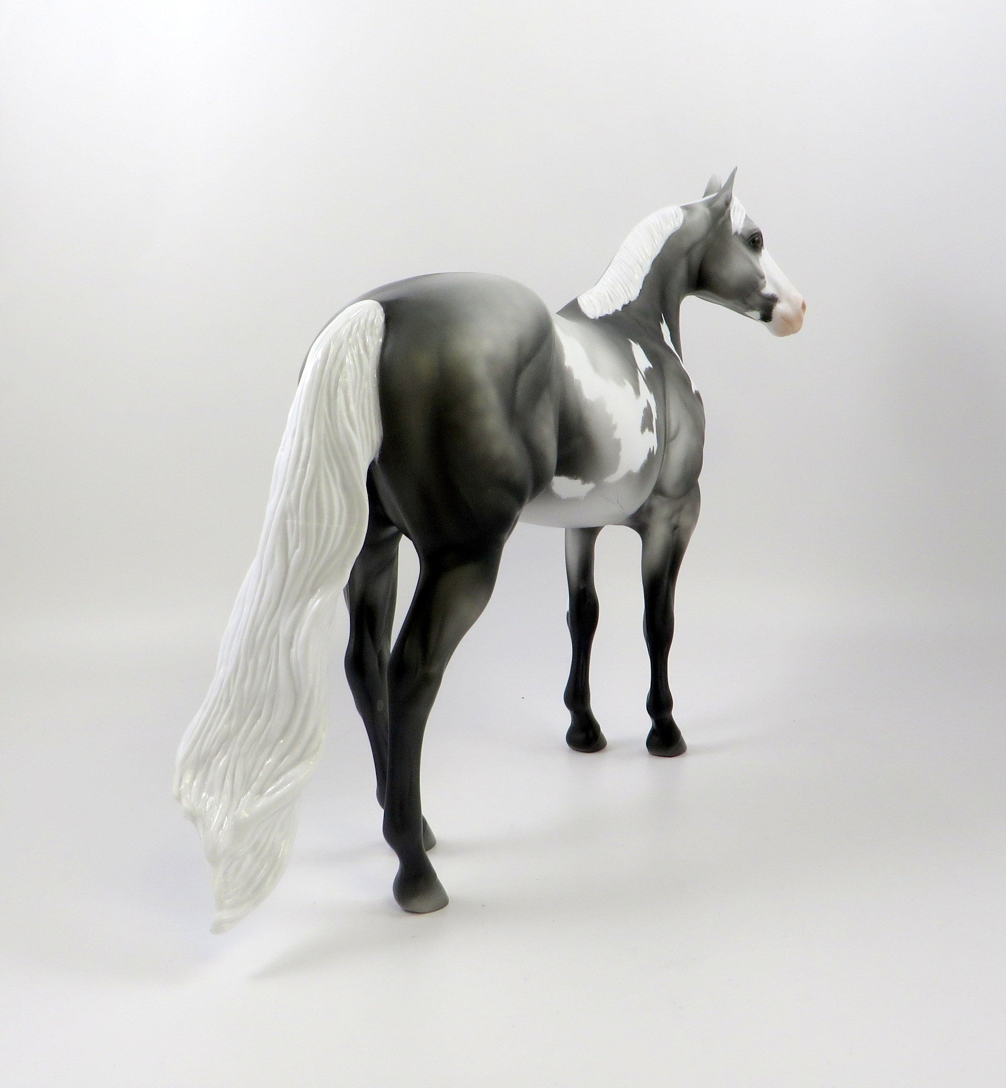 OUTLAWZ-OOAK LIGHT DAPPLE GREY PAINT ISH MODEL HORSE 7/26/19
