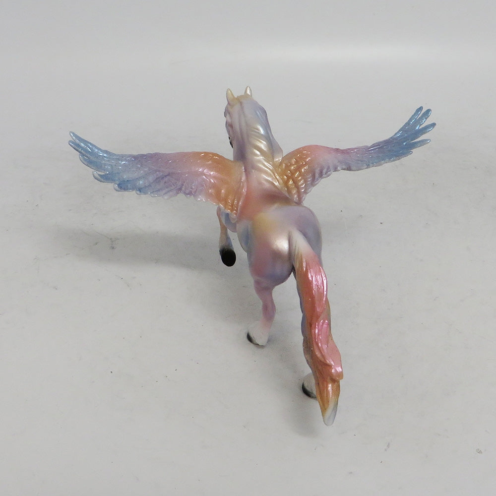 LUCIAN - OOAK FRESIAN PEGA CHIP DECORATOR WHS 2018