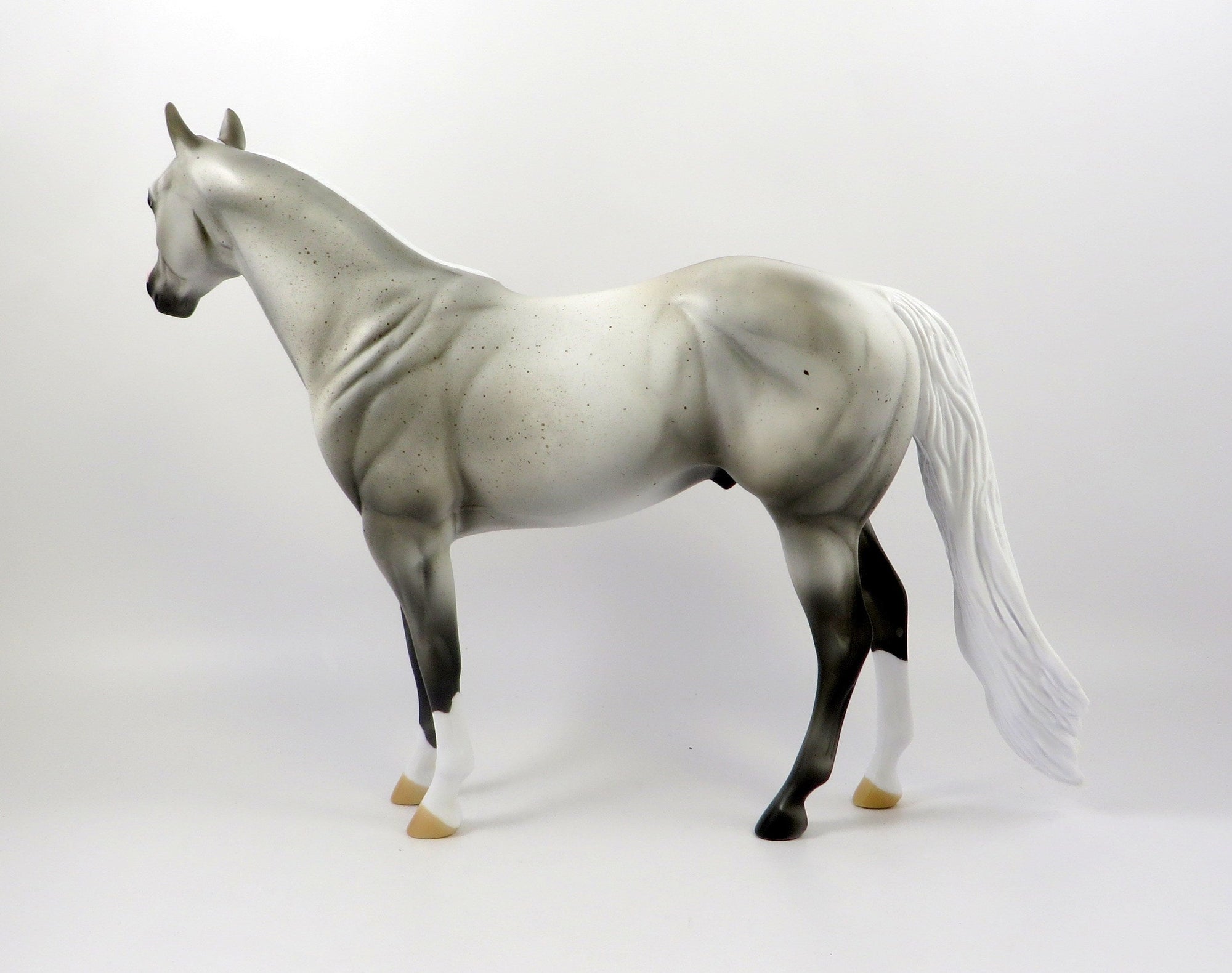 RAKIN-OOAK FLEA BIT GREY ISH MODEL HORSE 7/26/19
