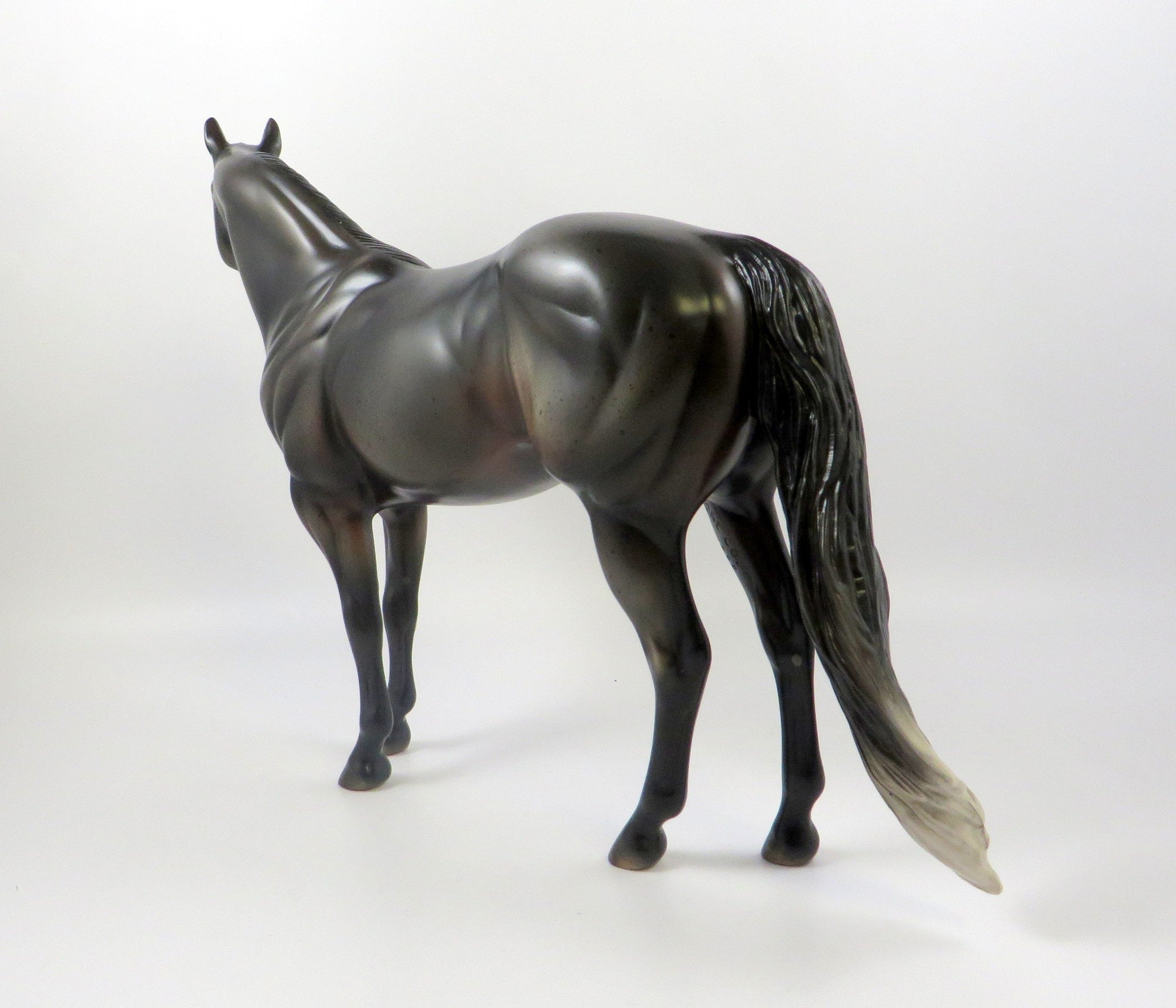 WALKING THUNDER-OOAK BAY ROAN ISH MODEL HORSE 7/25/19