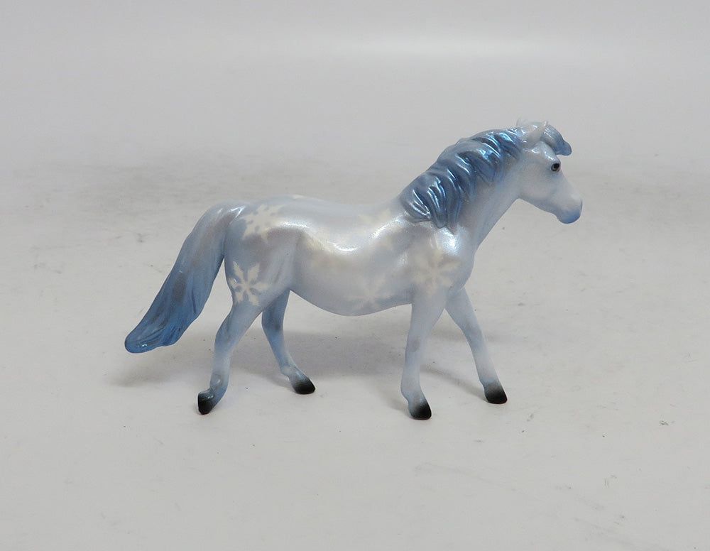 STARY NIGHT  - OOAK PONY CHIP CHRISTMAS DECORATOR WHS 2018