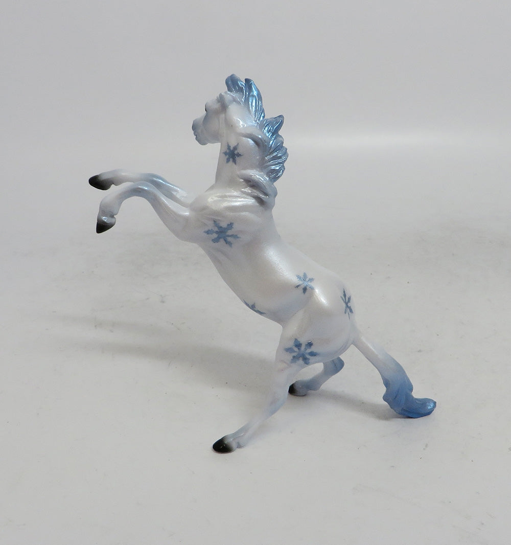 MIDNIGHT   - OOAK REARING CHIP CHRISTMAS DECORATOR WHS 2018