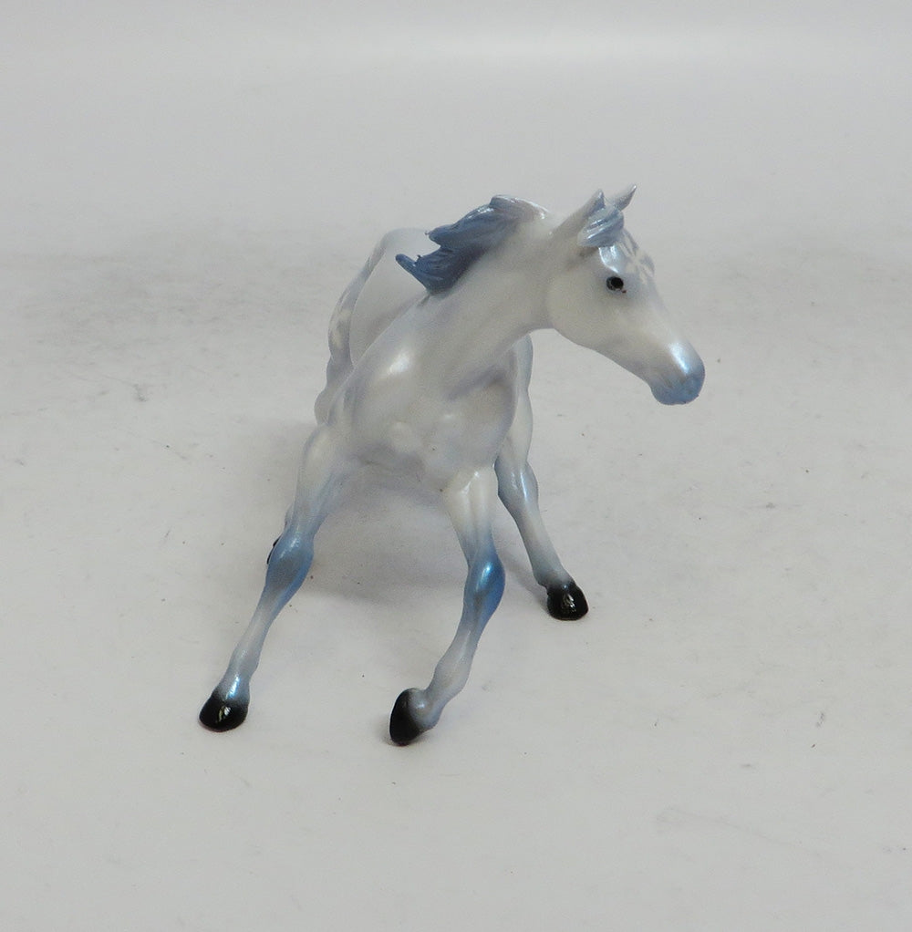 MARSHMALLOW - OOAK CHIP CHRISTMAS DECORATOR WHS 2018